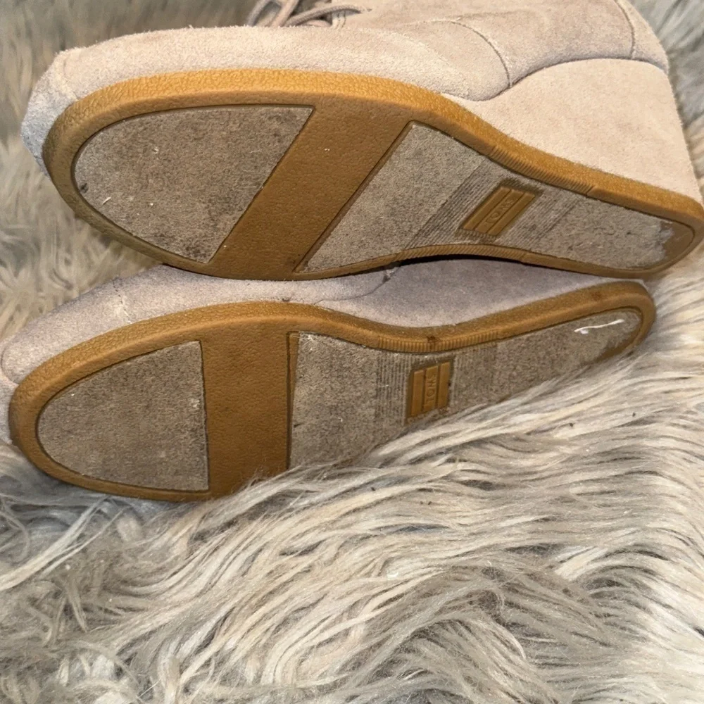 Toms boot features
